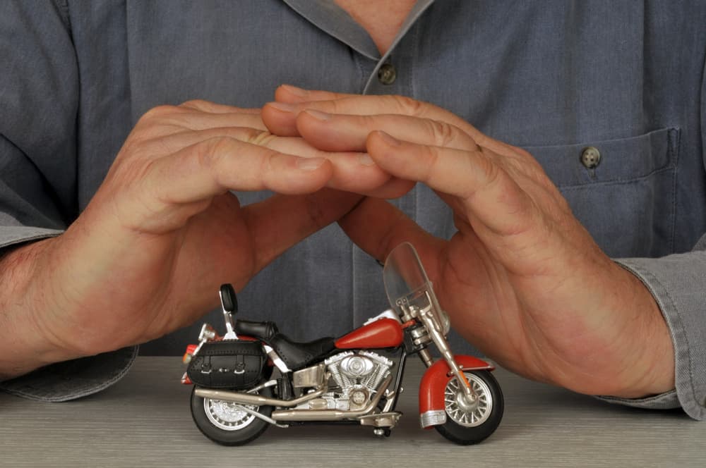 The role of a motorcycle accident lawyer in managing settlement negotiations effectively